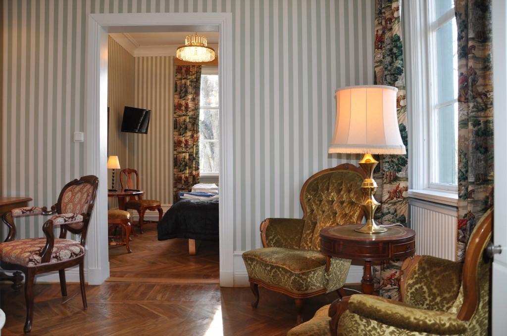 Kisa Waerdshus & Hotell エクステリア 写真